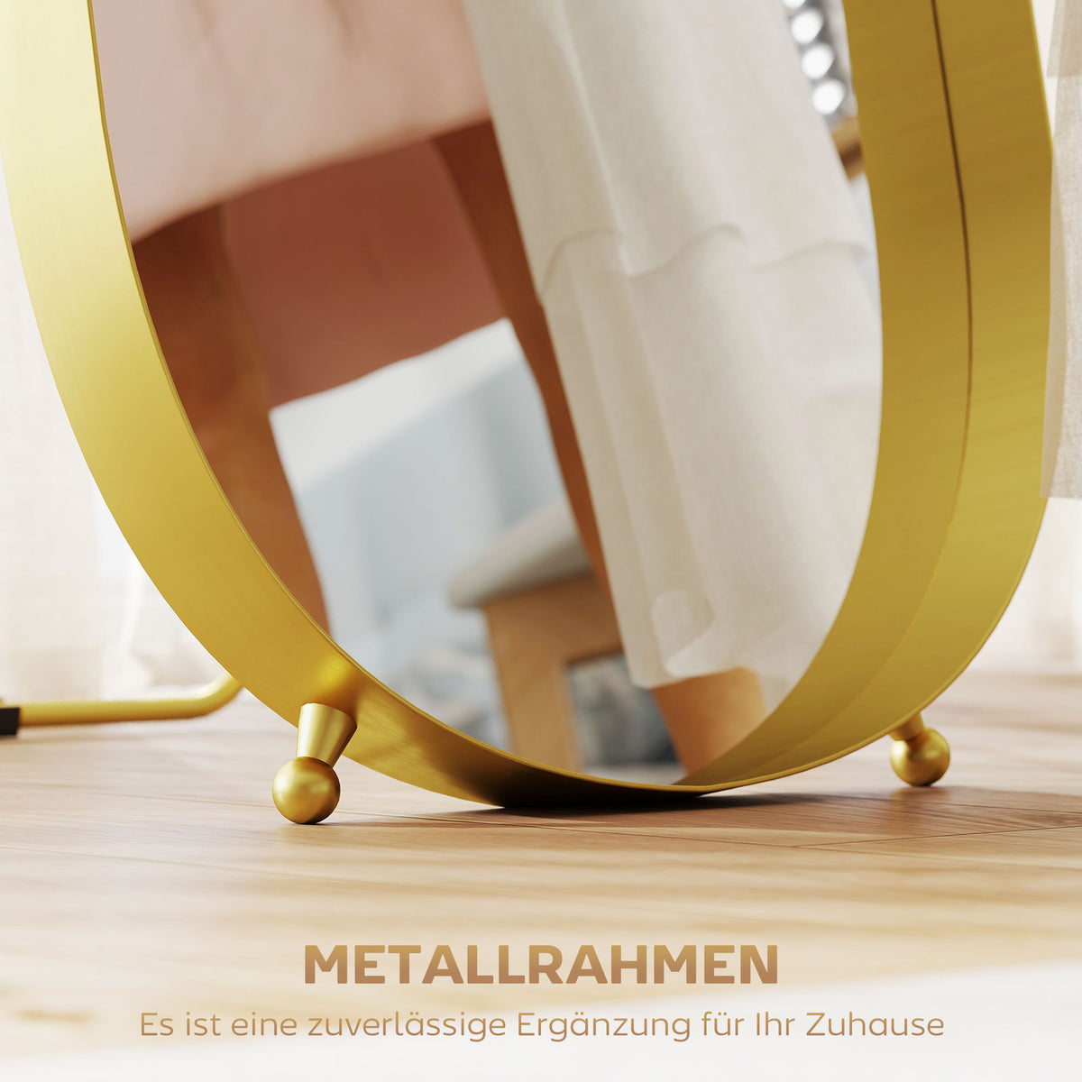 Ganzkörperspiegel mit goldfarbenem Bogenrahmen