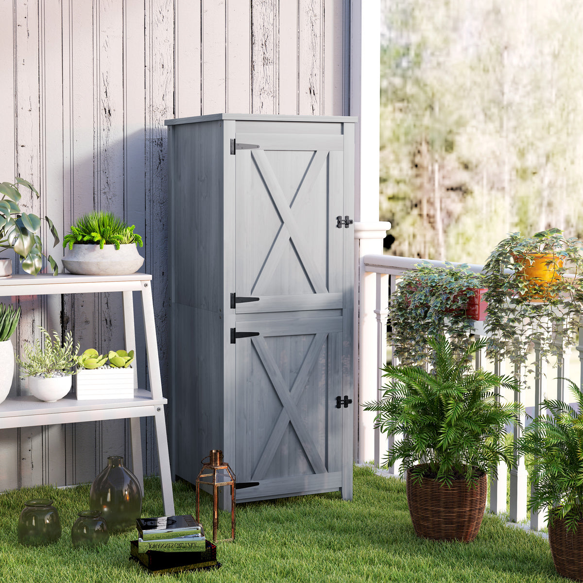 Gartenschrank aus Tannenholz mit zwei Regalböden