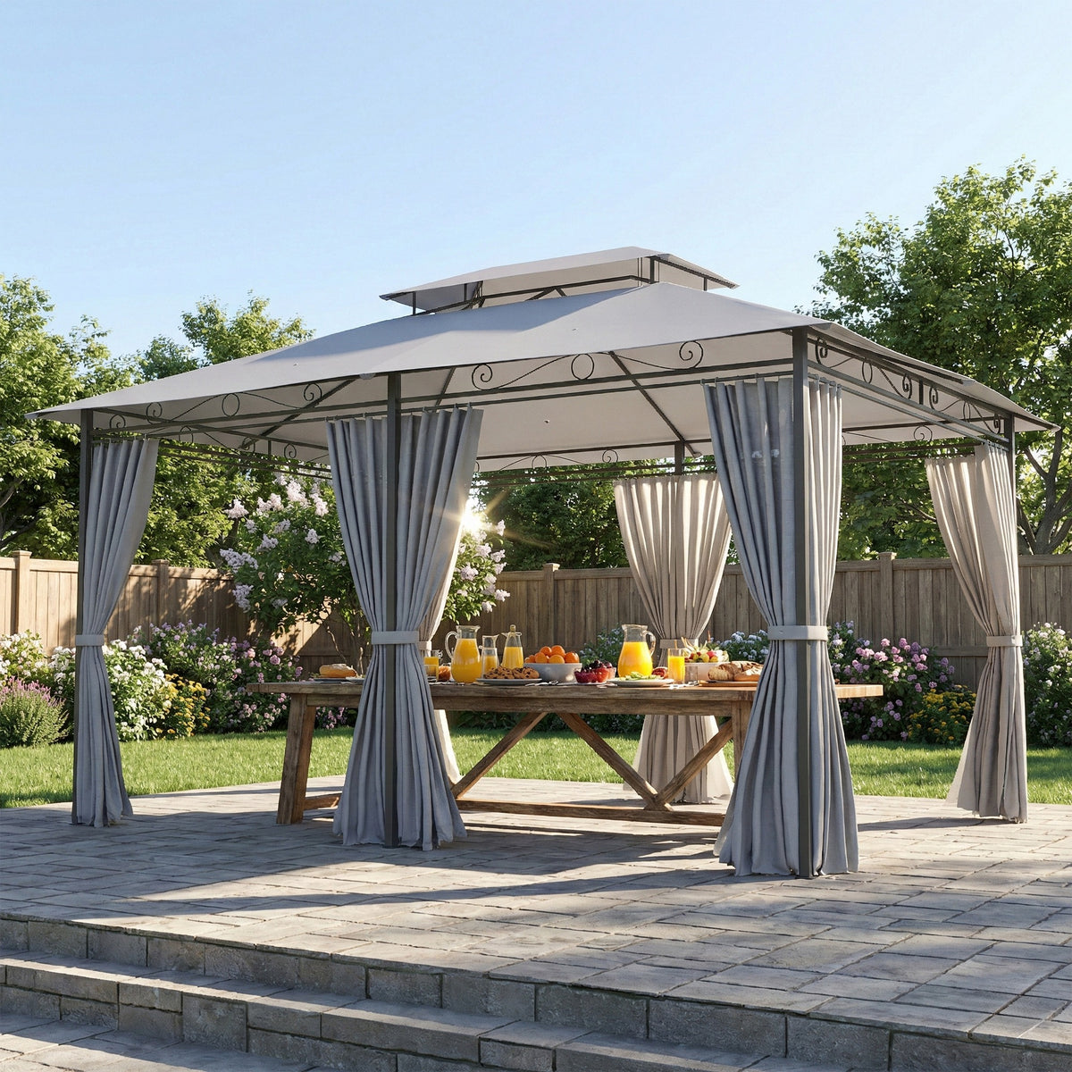 Gartenpavillon mit Doppeldach und Seitenwänden