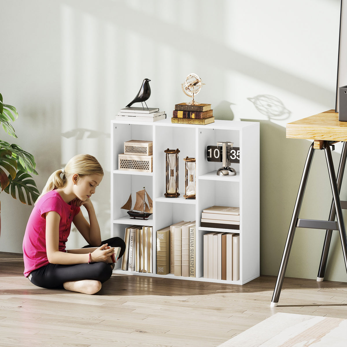 Bücherregal mit 5 oder 8 offenen Fächern