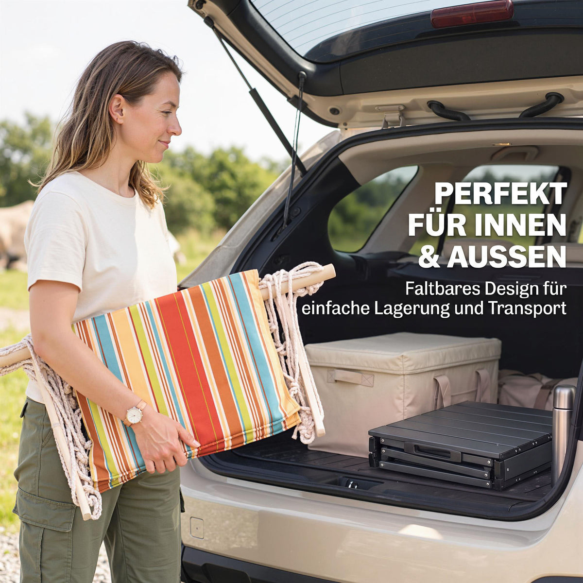 Hängesessel mit Querstrebe und Kissen