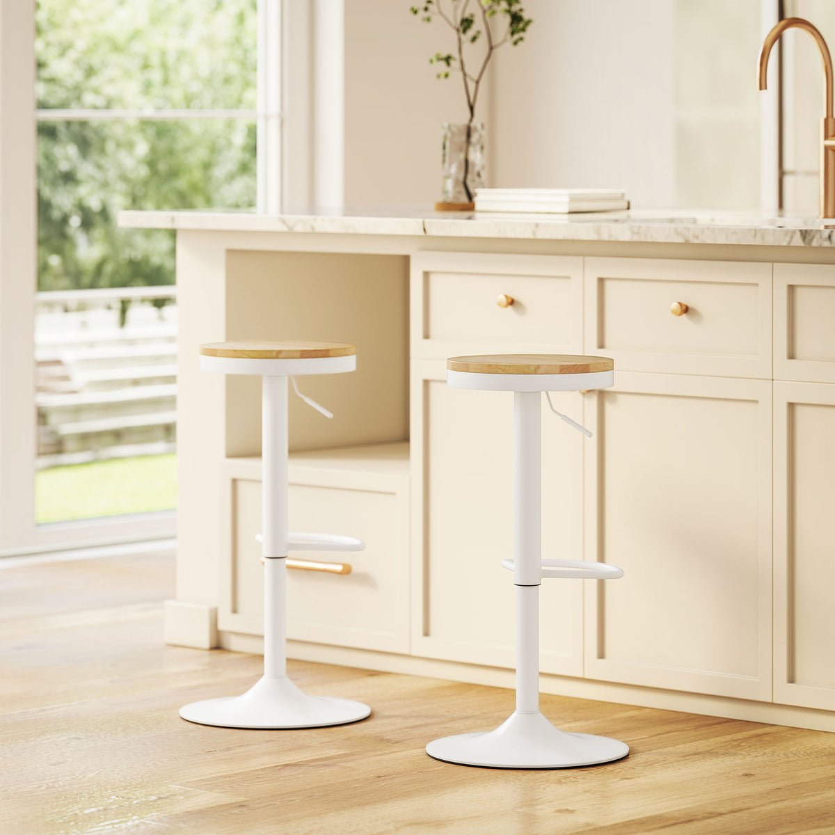 Höhenverstellbares Barhocker-Set mit Drehfunktion