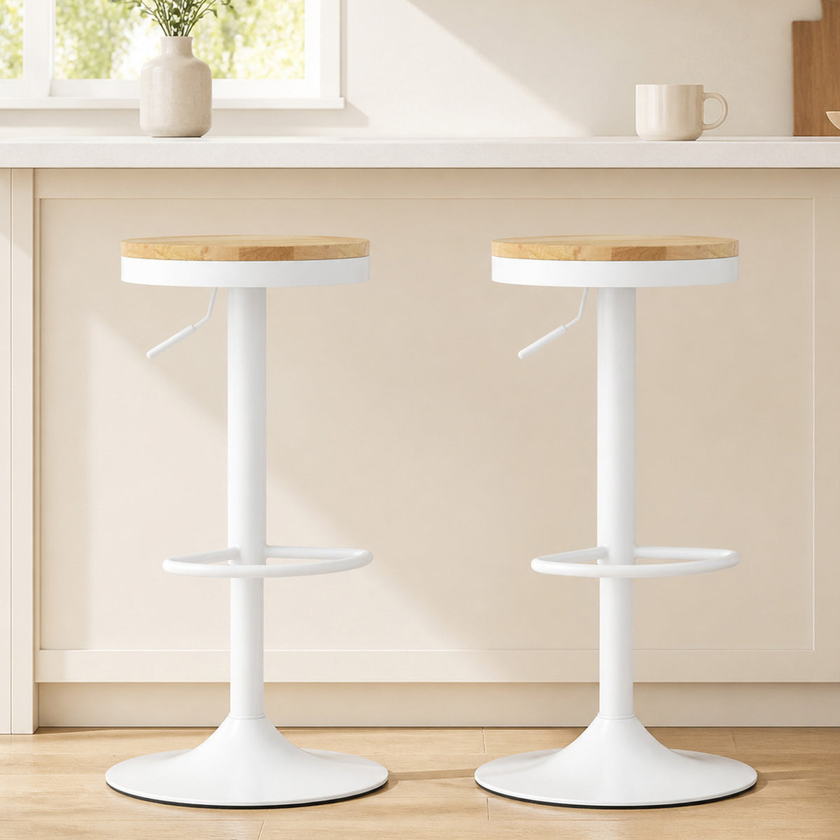 Höhenverstellbares Barhocker-Set mit Drehfunktion