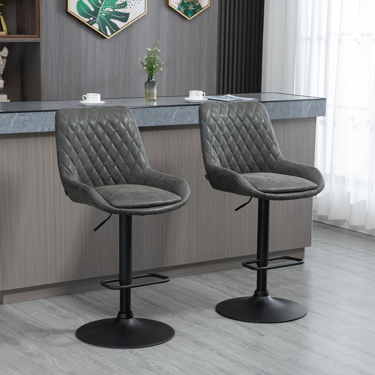 Höhenverstellbares Barhocker-Set mit Fußstütze