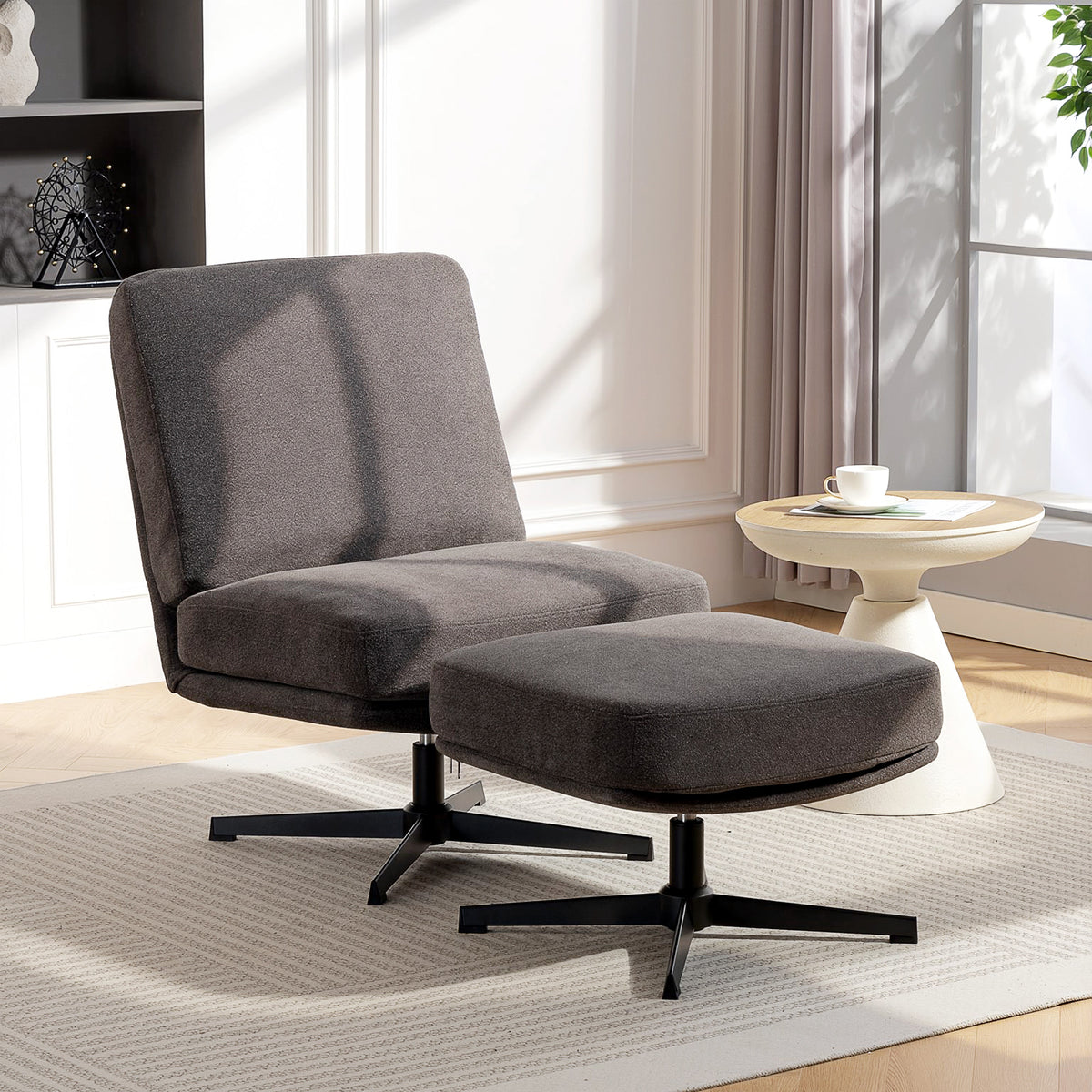 Drehbarer Sessel mit Hocker in Leinenoptik