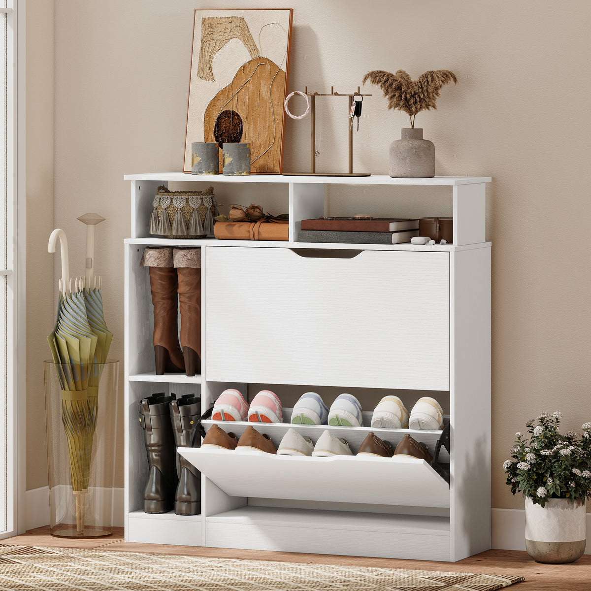 Schuhschrank mit zwei Klappen und offenen Fächern