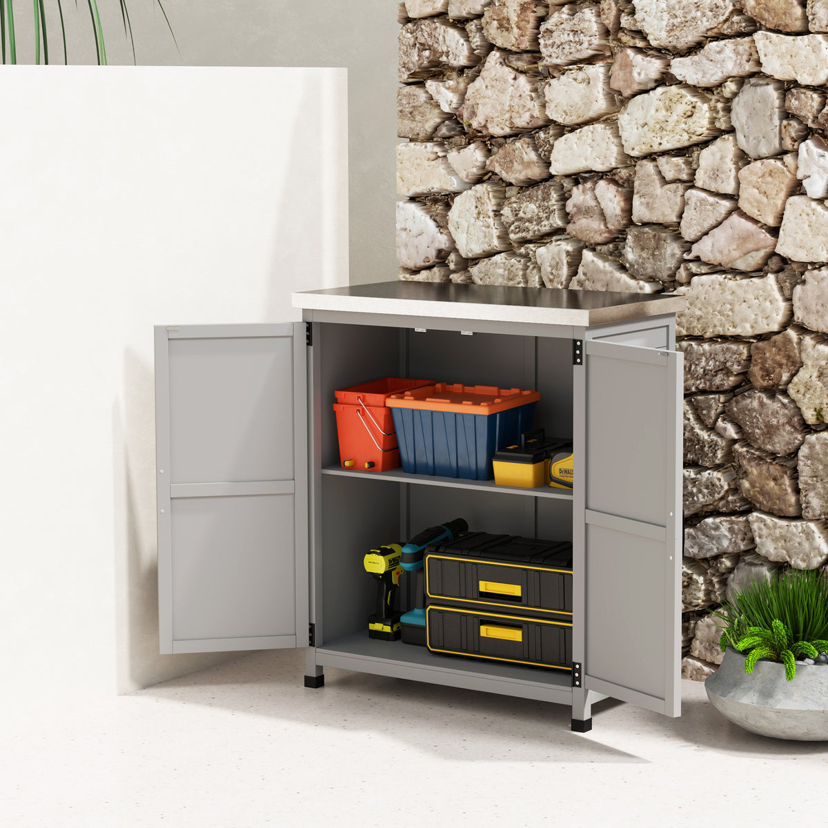Gartenschrank mit Arbeitsfläche und Innenregal