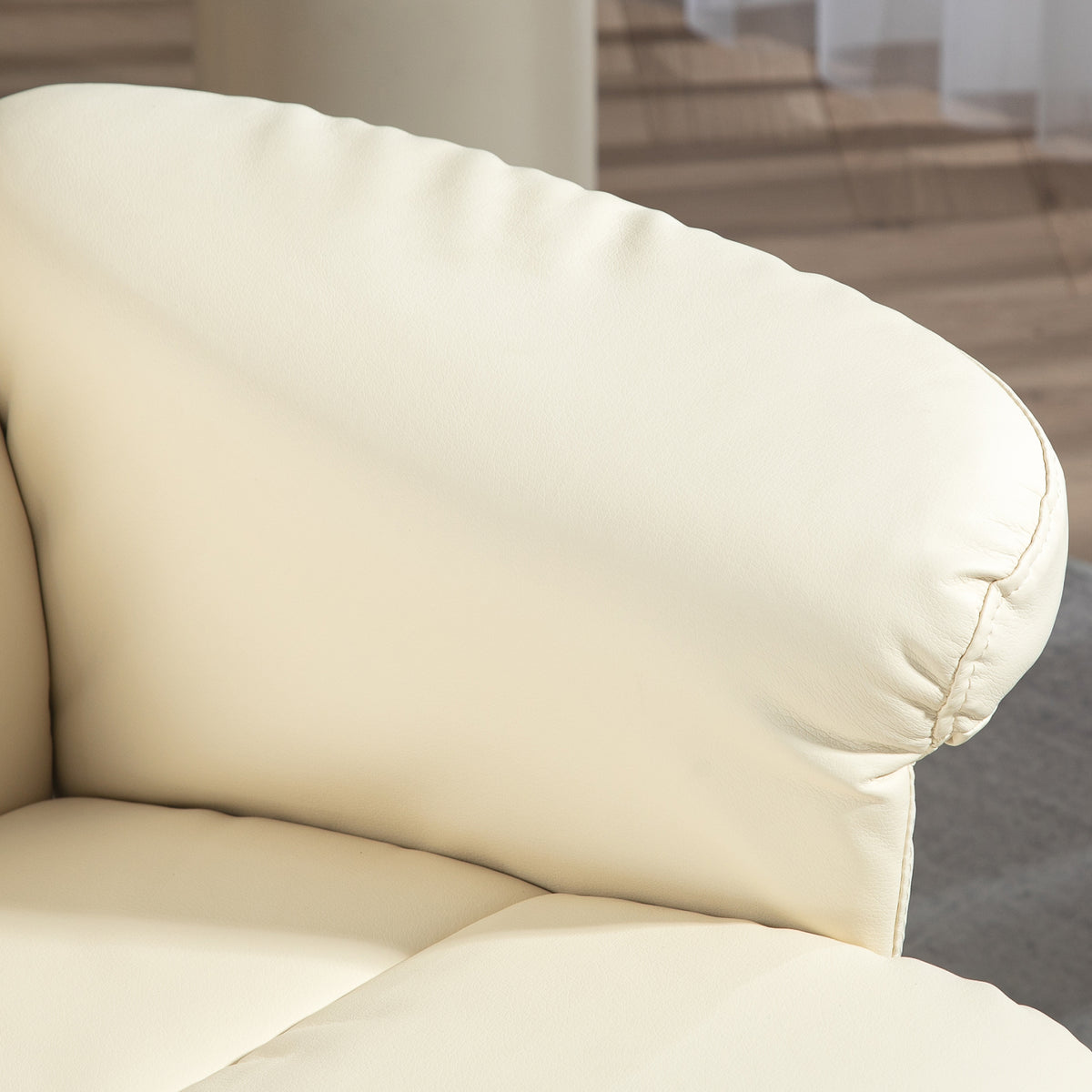 Relaxsessel mit Hocker und verstellbarer Rückenlehne