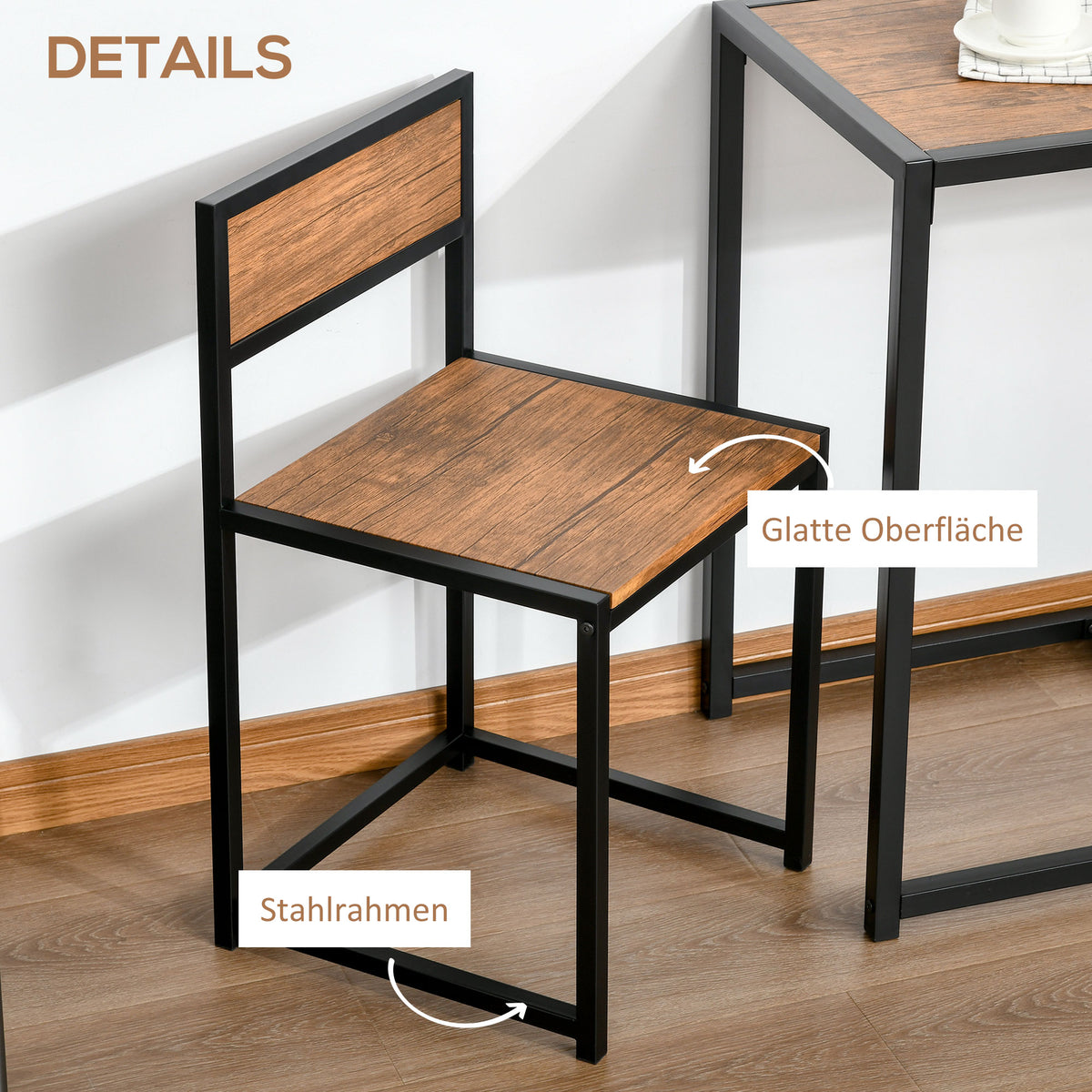 3-teiliges Bartisch-Set mit zwei Stühlen