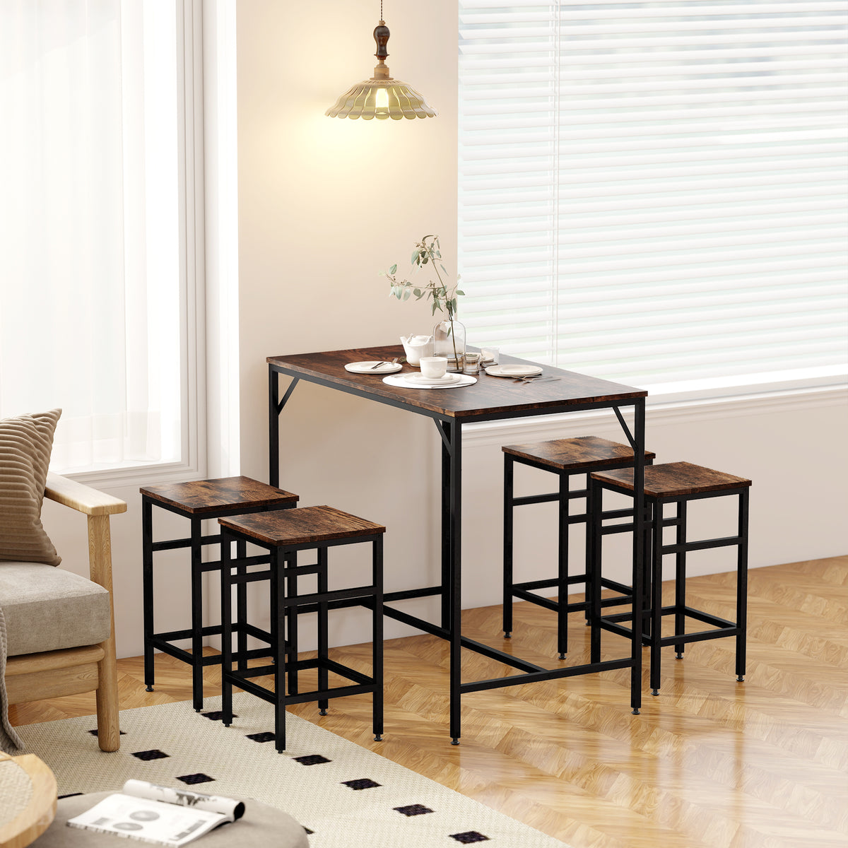5-teiliges Bartisch-Set mit 4 Hockern