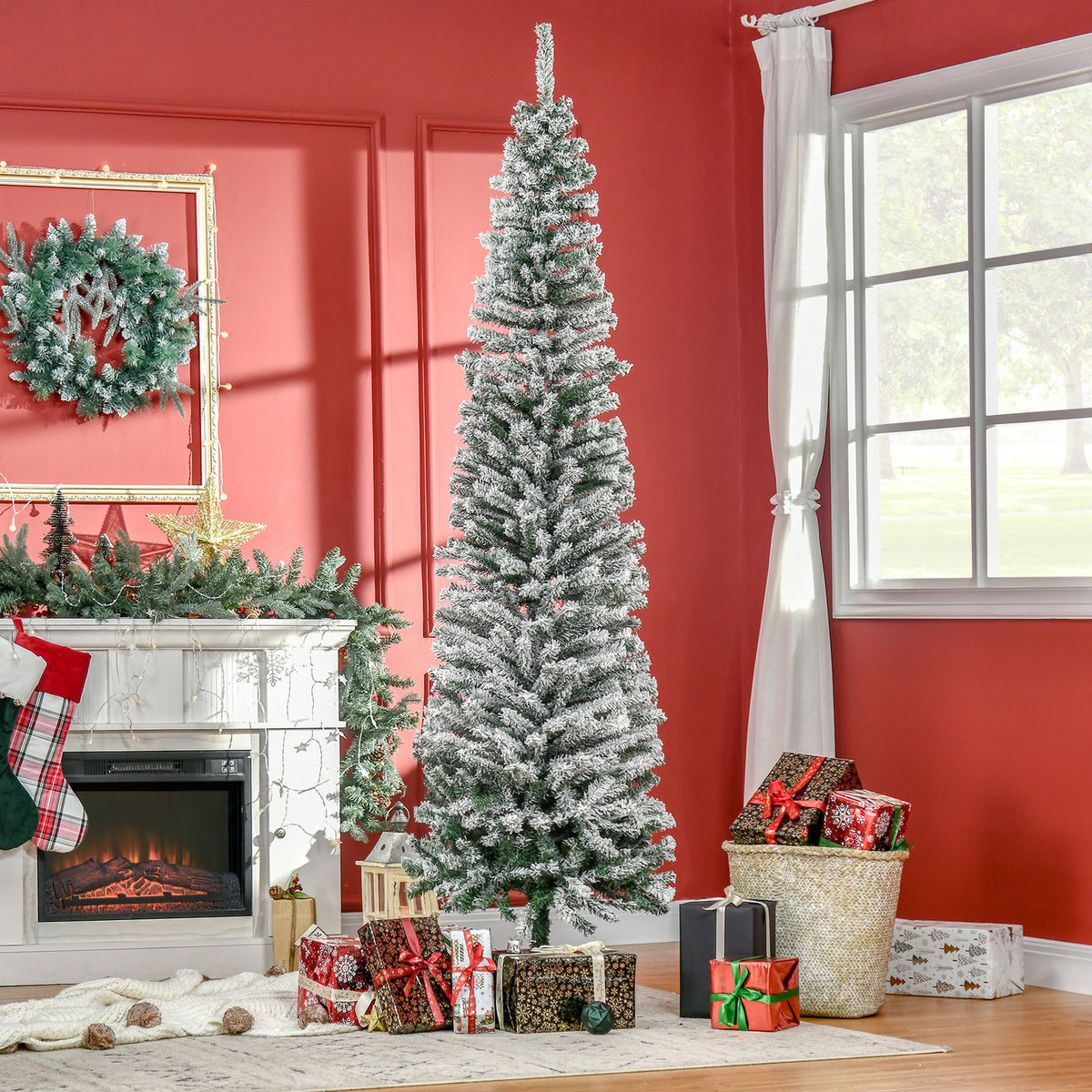 Schlanker künstlicher Weihnachtsbaum mit Schnee, 225 cm