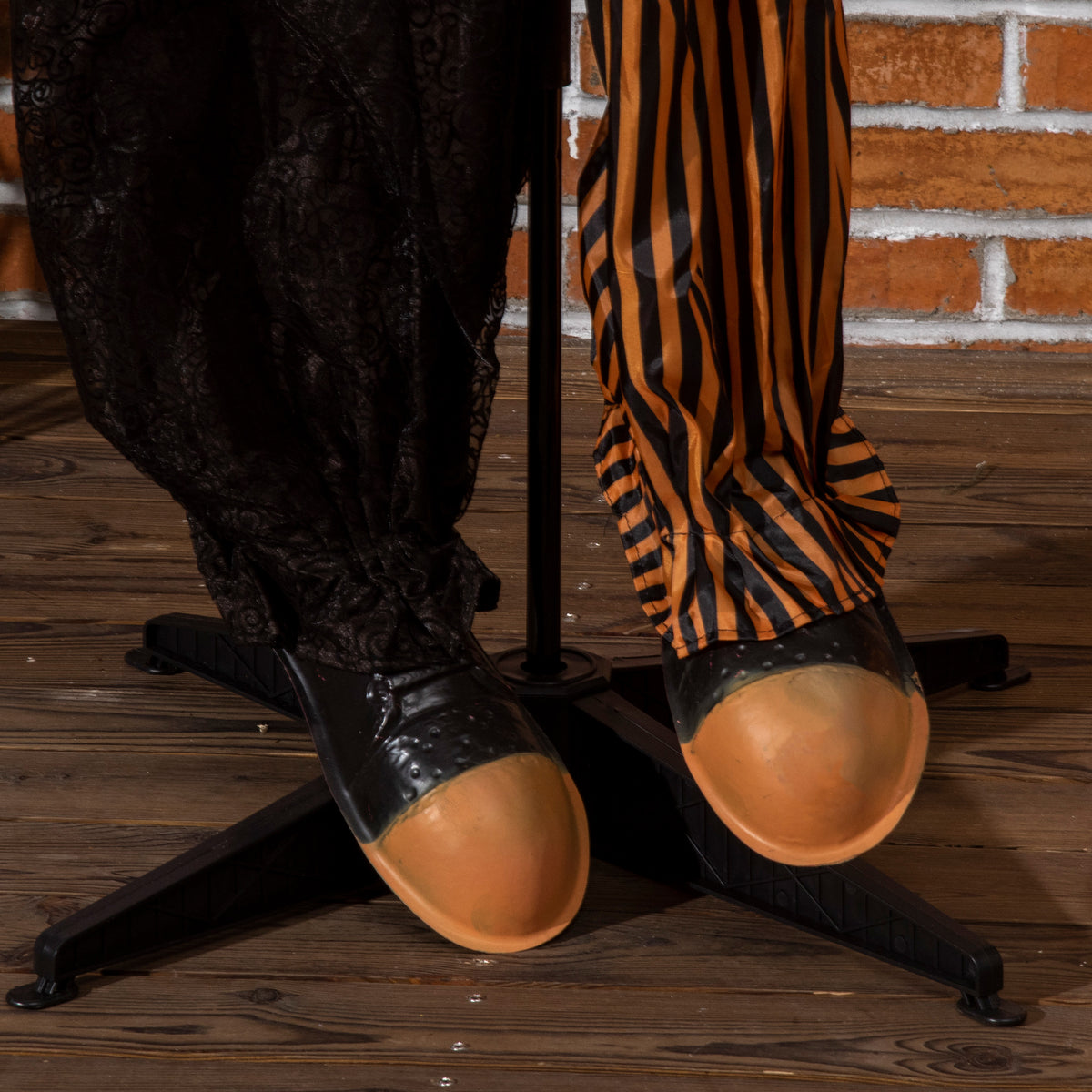 Animierte Halloween-Clowndekoration mit Soundeffekten