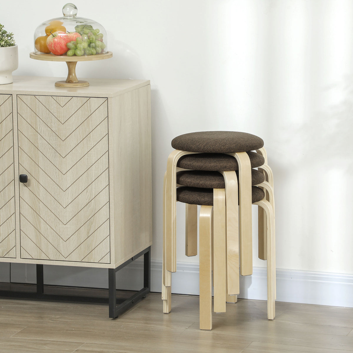 Stapelbare Polsterhocker im 4er-Set