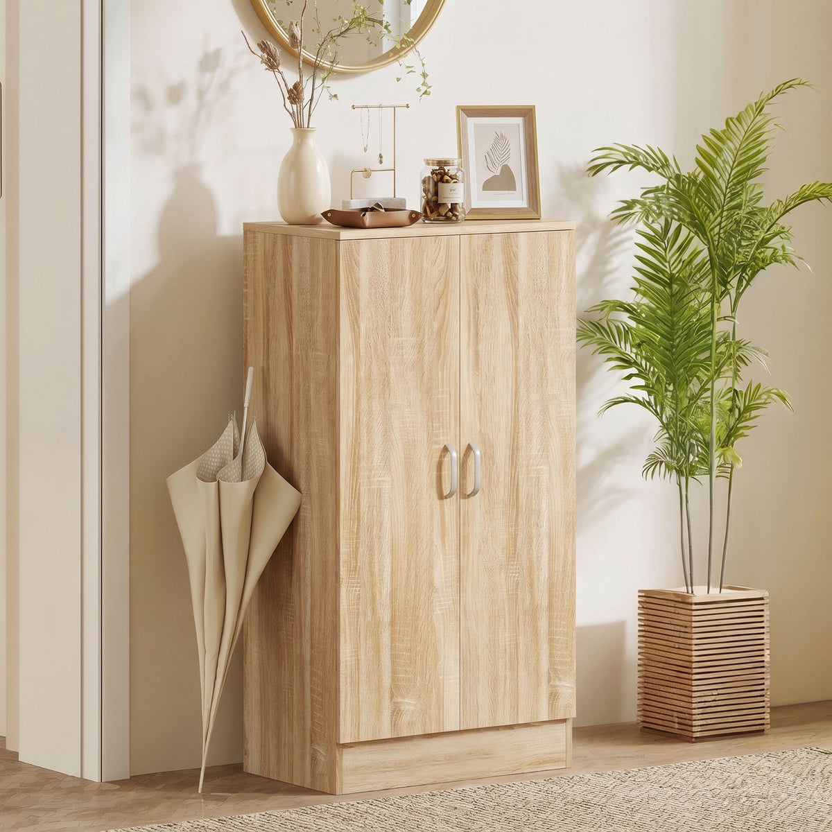 Schuhschrank mit verstellbaren Böden und Soft-Close