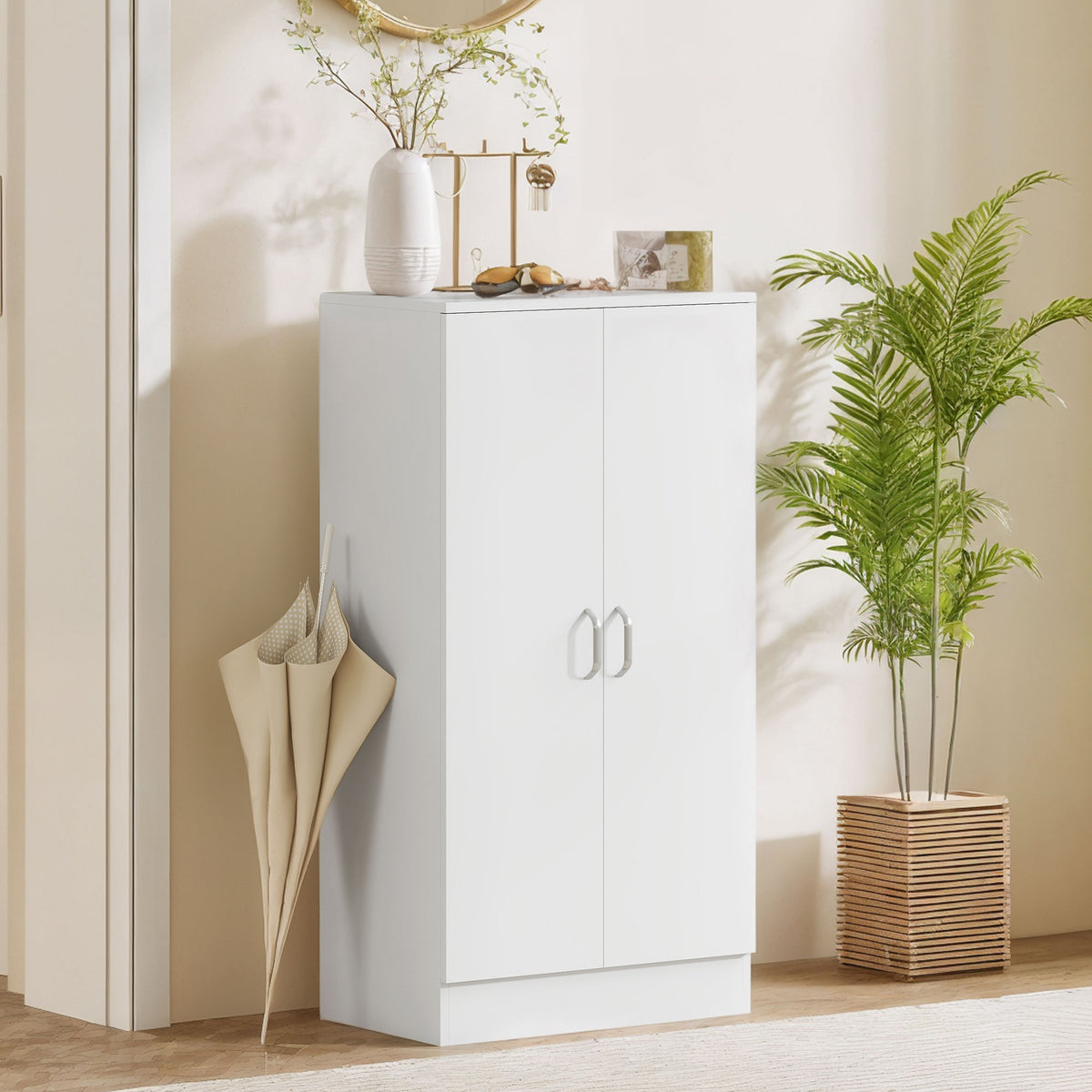 Schuhschrank mit verstellbaren Böden und Soft-Close