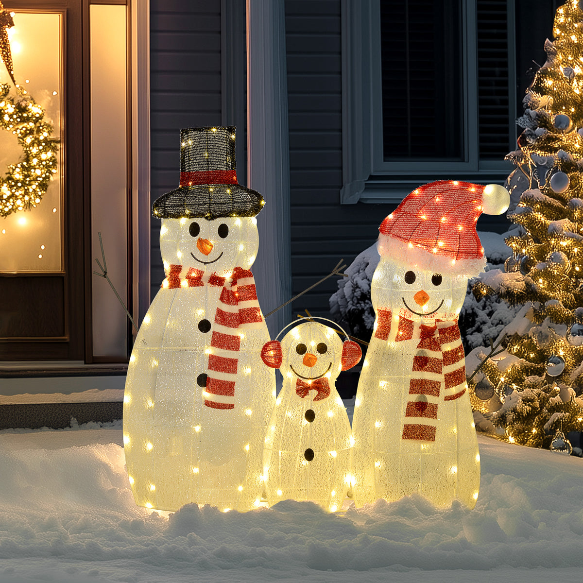 Beleuchtete Schneemannfamilie mit warmweißen LEDs
