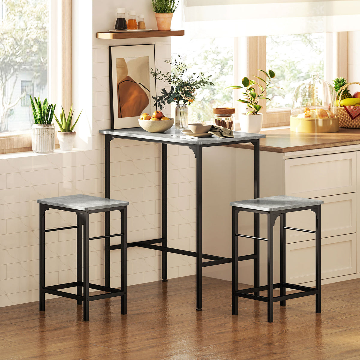 Bartisch-Set mit zwei Barhockern