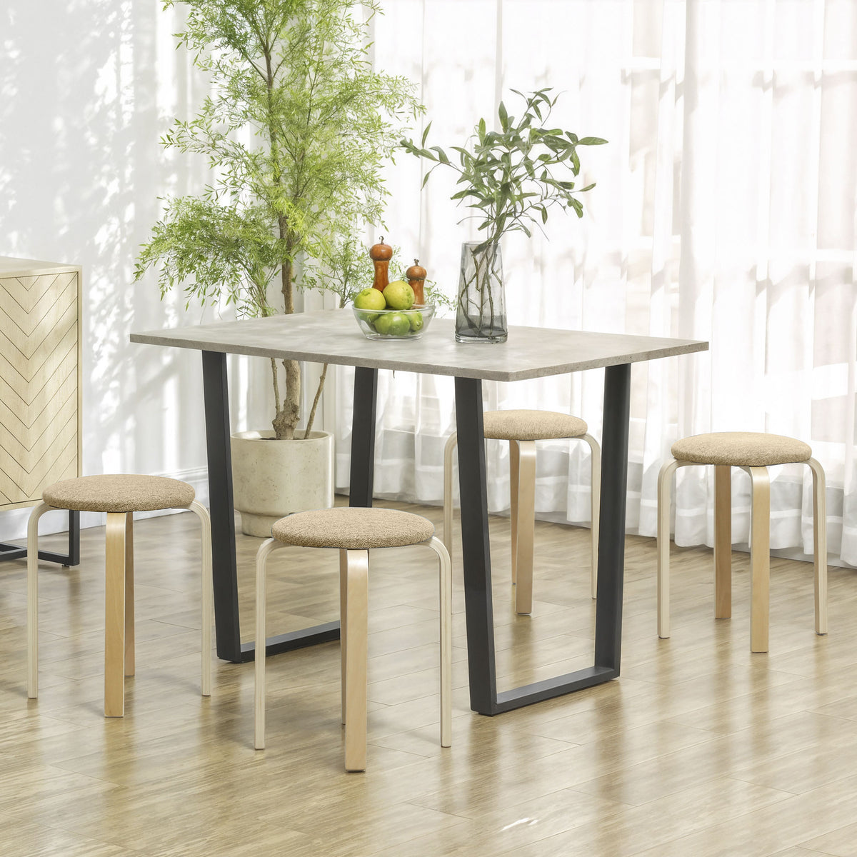 Polsterhocker im 4er-Set, stapelbar