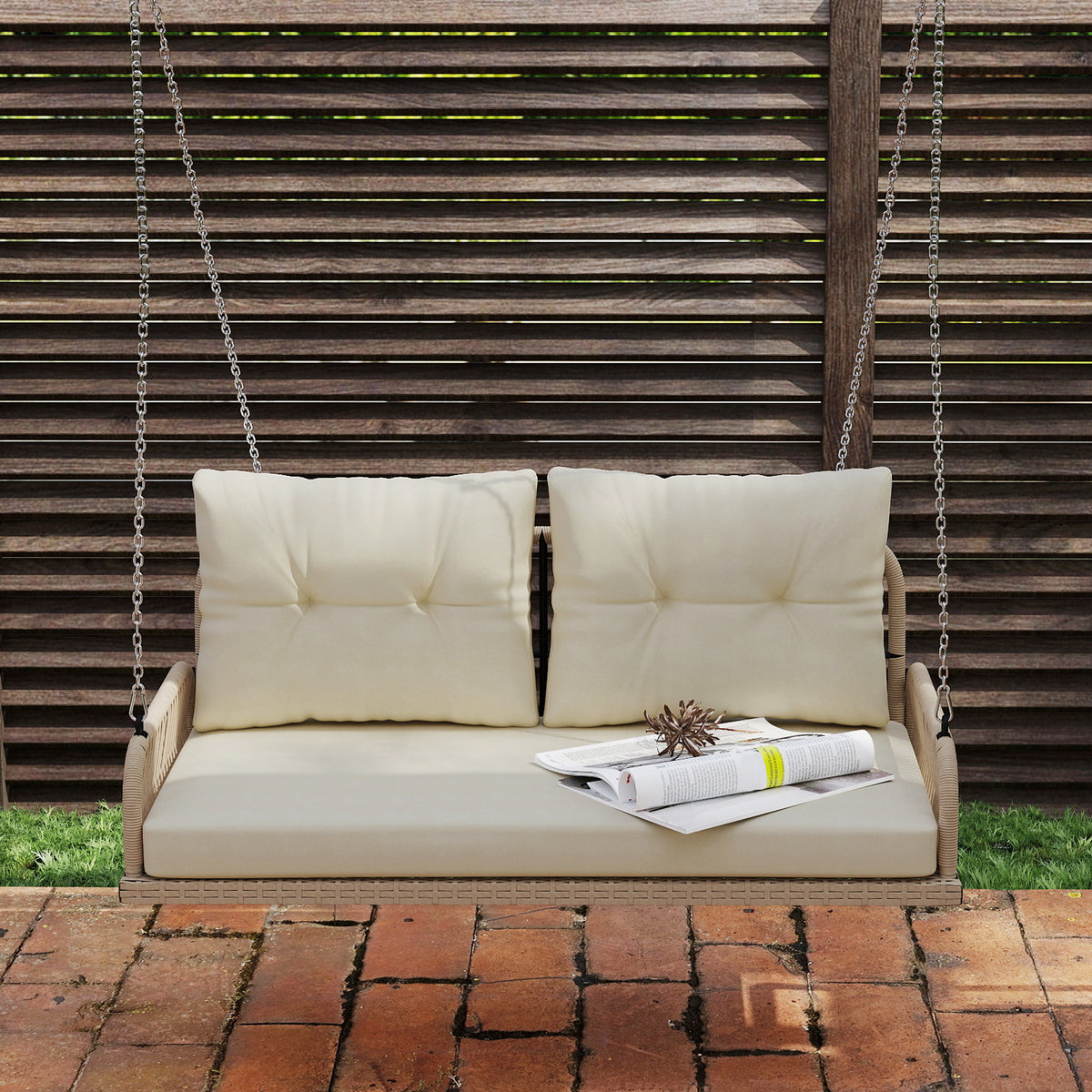 Rattan-Hängesitz für zwei Personen mit Kissen