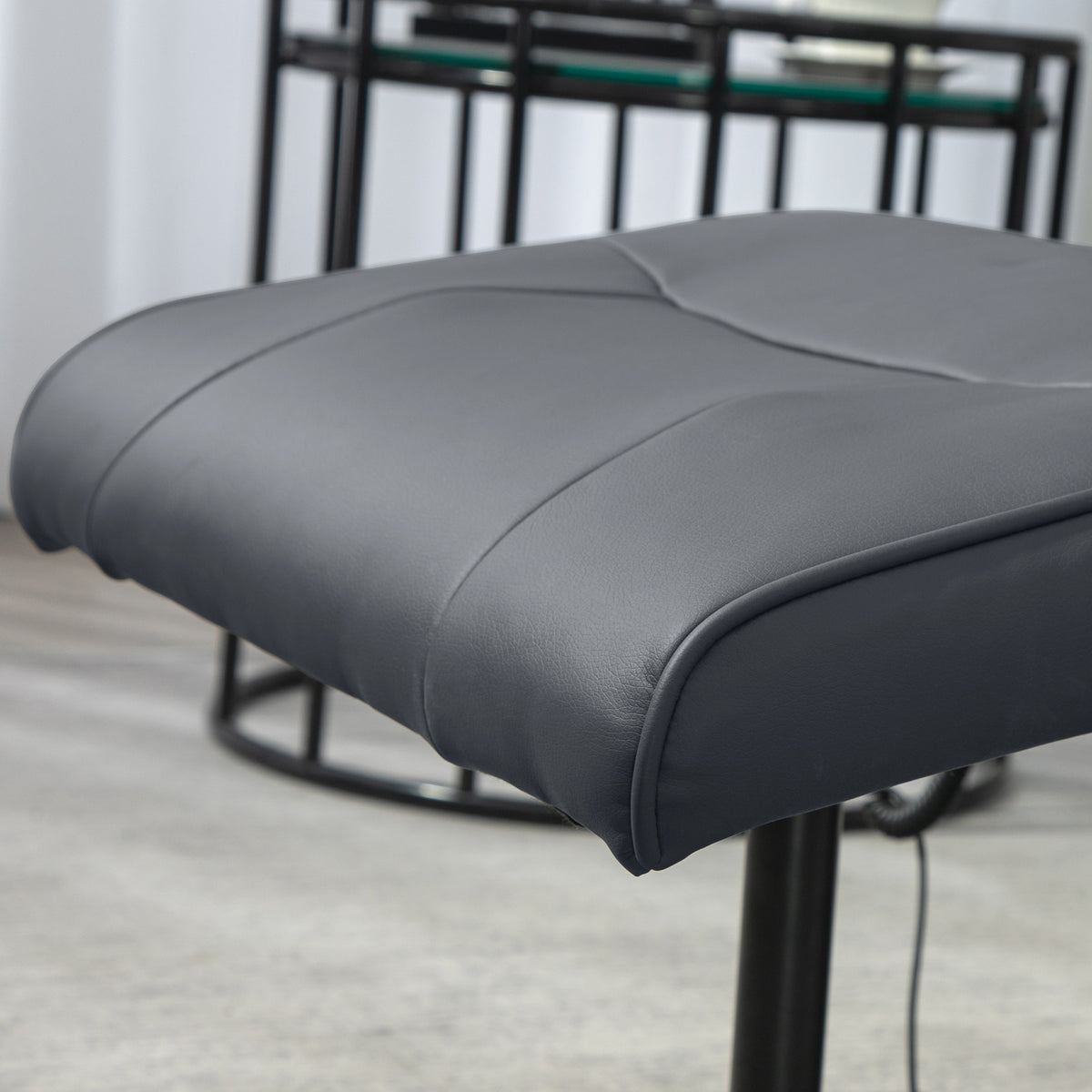Drehbarer Massagesessel mit Fußhocker und Liegefunktion