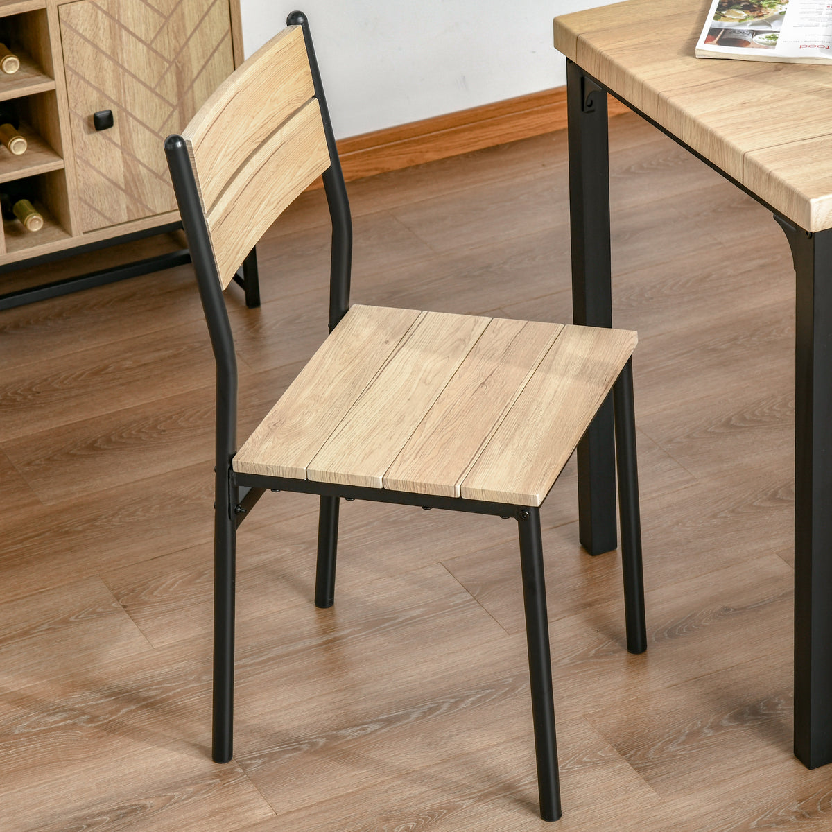 3-teilige Essgruppe mit Tisch und 2 Stühlen