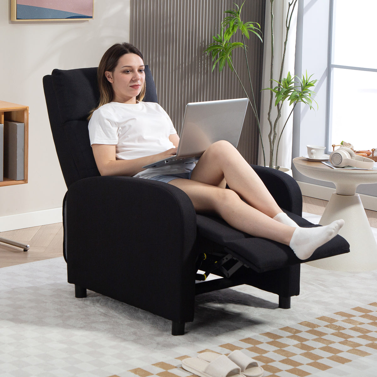Relaxsessel mit Liegefunktion und Taschenfederkern