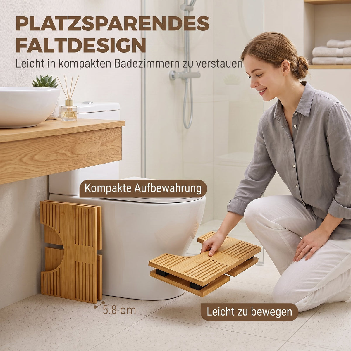 Klappbarer Toilettenhocker aus Bambus mit U-Ausschnitt
