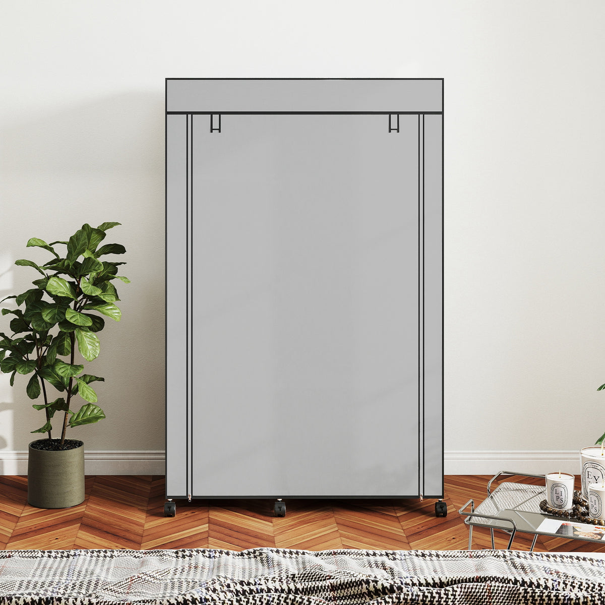 Stoffkleiderschrank mit 6 Regalen und Kleiderstange