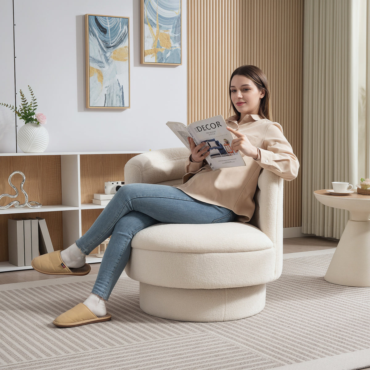 360°-Drehsessel mit gepolsterter Sitzfläche