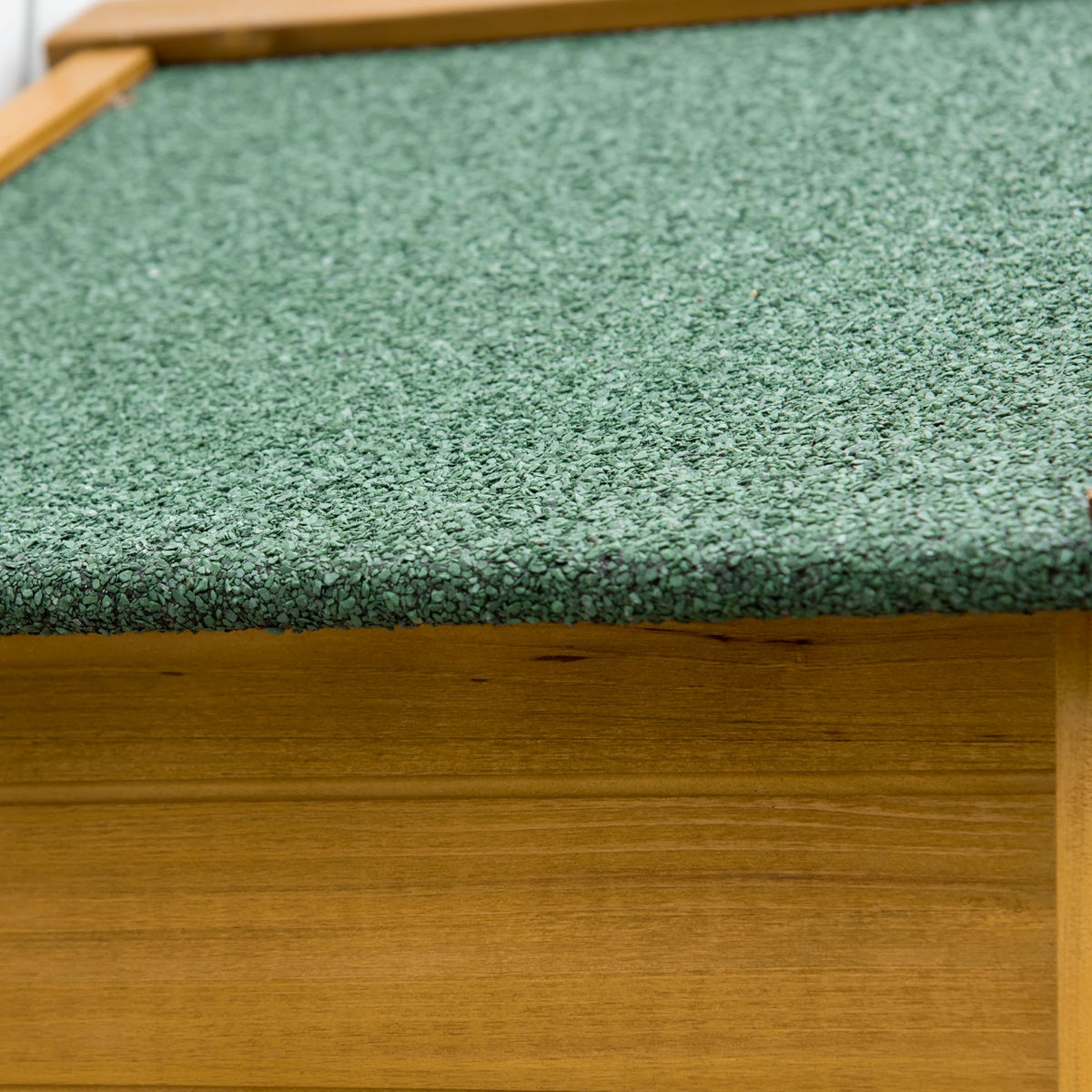 Gartenschrank aus Tannenholz mit Stauraum