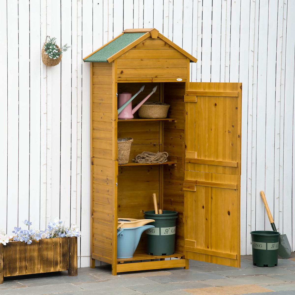 Gartenschrank aus Tannenholz mit Stauraum