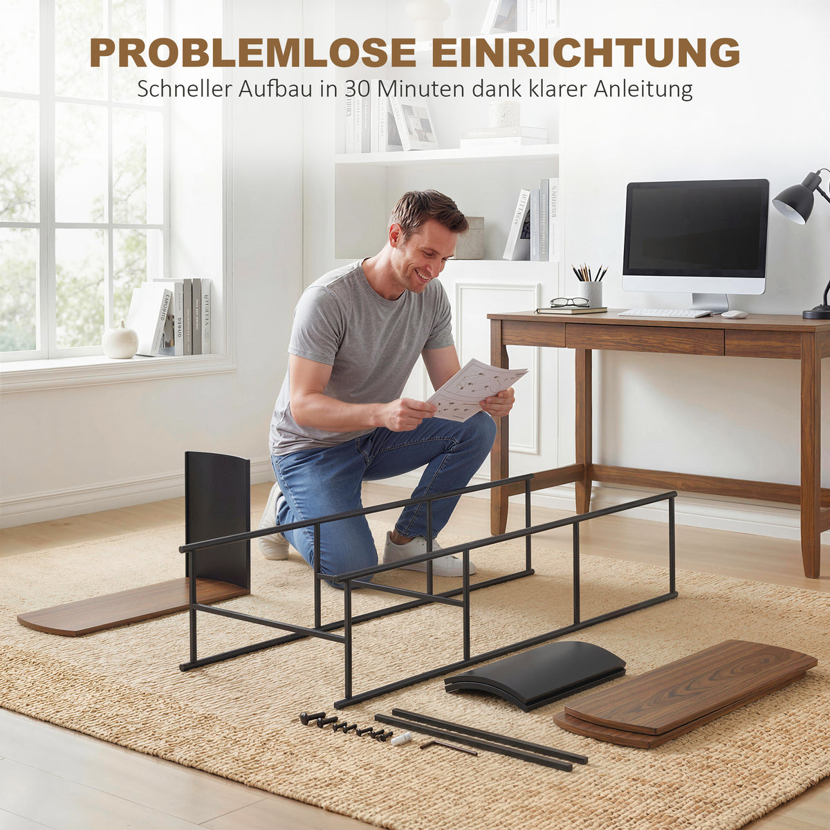Bücherregal mit 4 Ebenen und geschwungenem Design