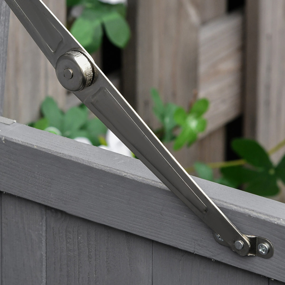 Gartenschrank aus Tannenholz mit Doppeltür