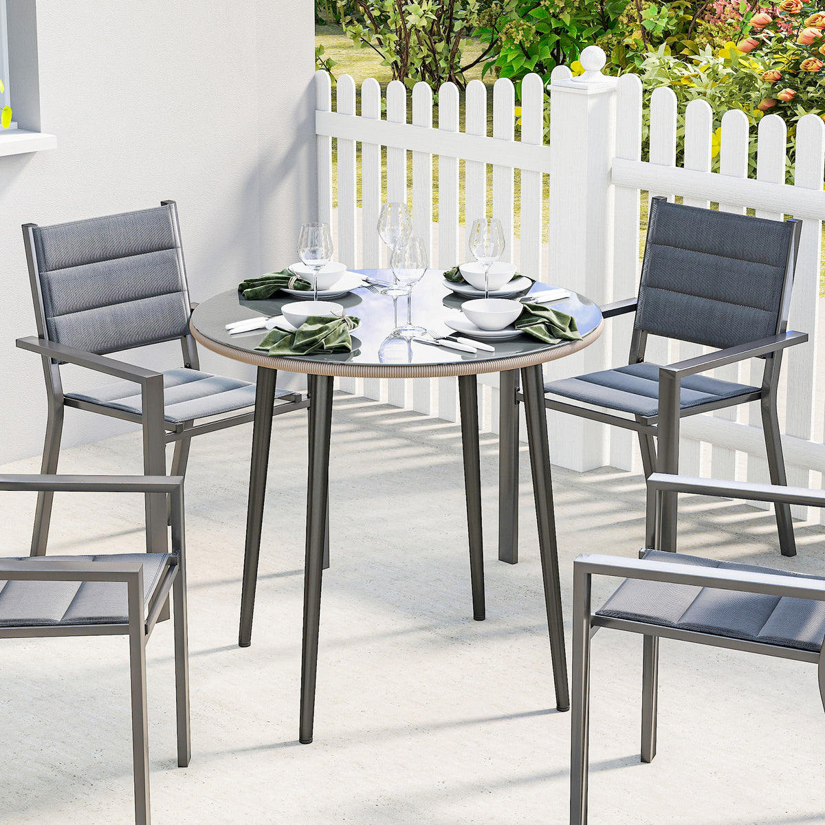 Runder Gartentisch aus Stahl mit Glasplatte