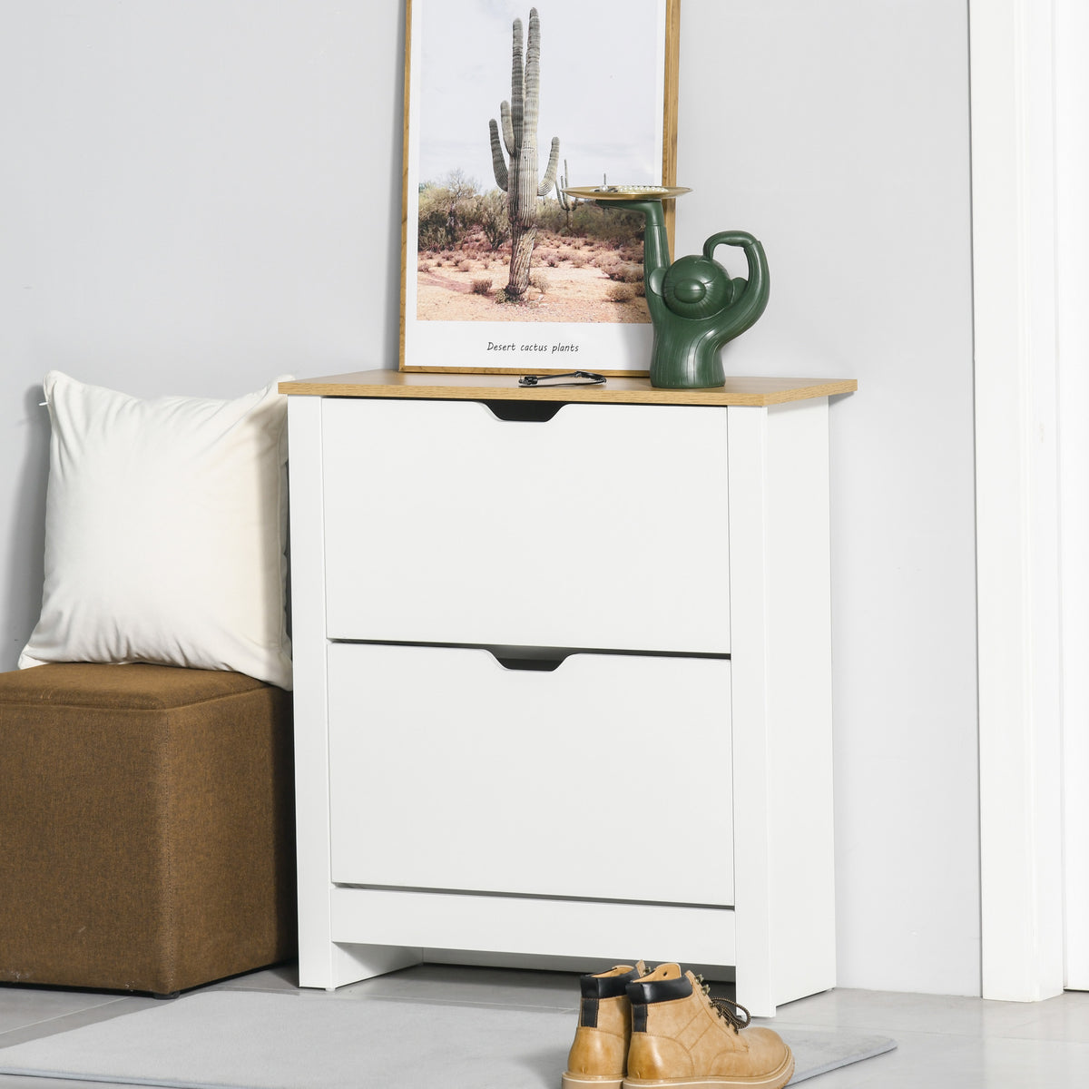 Schuhschrank mit Klappfächern und Ablage