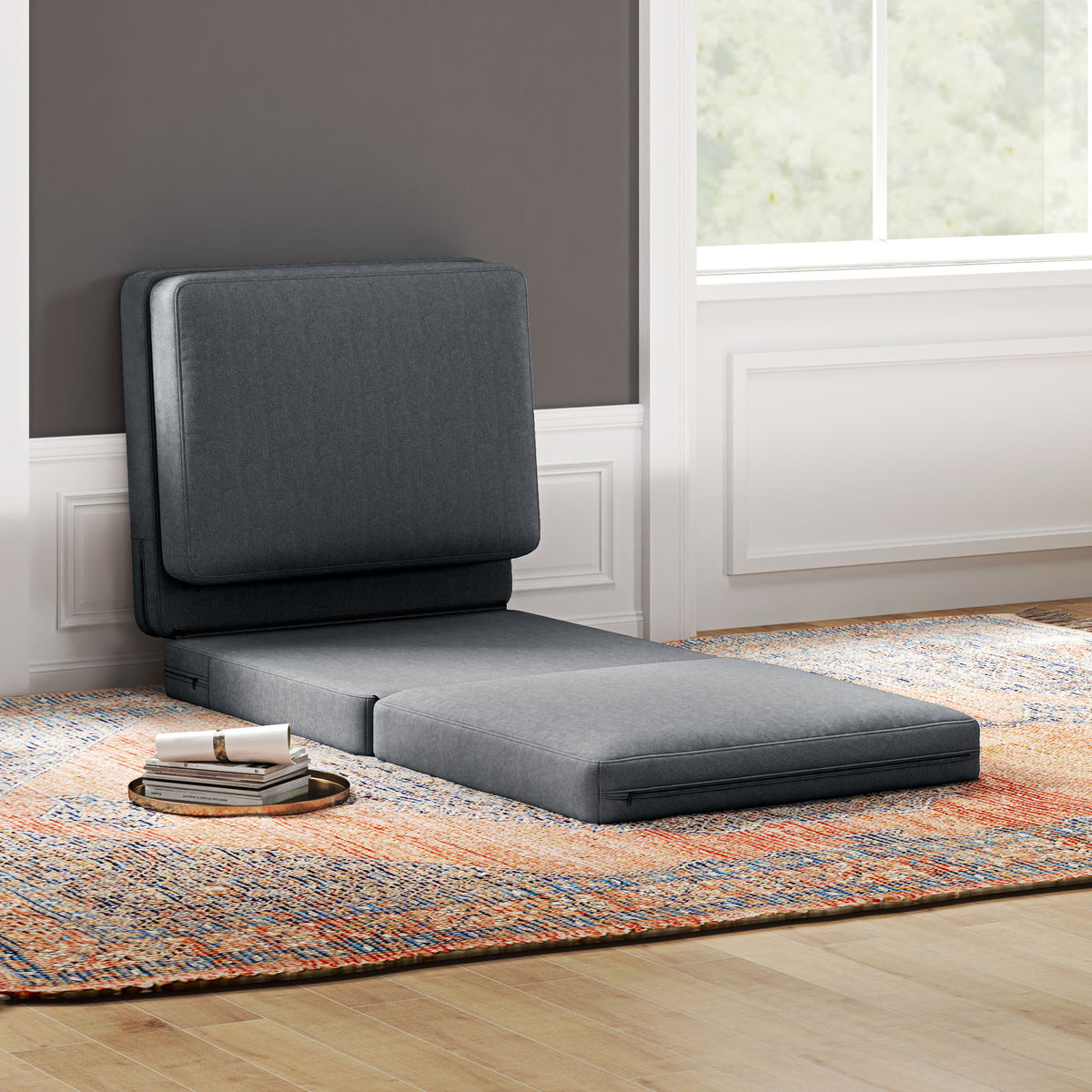 Faltbarer Bodensessel zum Sofa und Bett