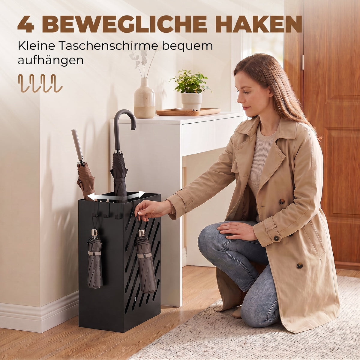 Schirmständer aus Stahl mit Tropfschale und vier Haken