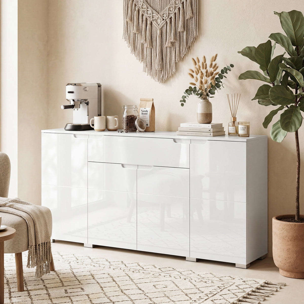 Sideboard 180 cm mit 4 Türen und Hochglanz