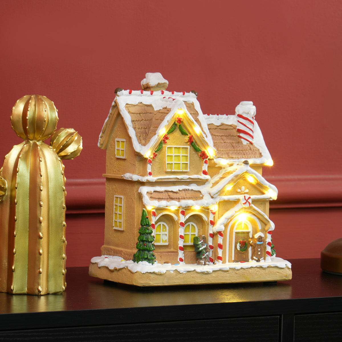 Lebkuchenhaus-Weihnachtsdeko mit LED und Musik