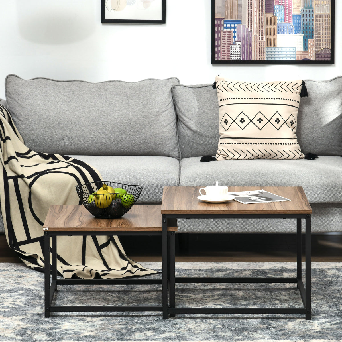 2er-Set Satztische mit platzsparendem Design