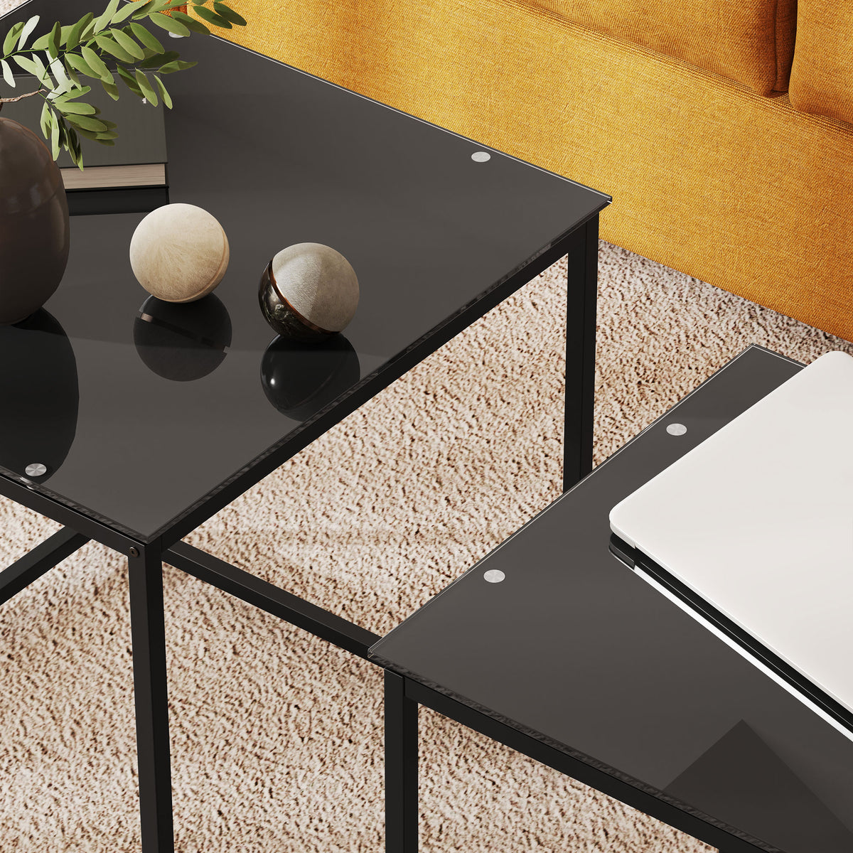 2er-Set Satztische mit platzsparendem Design