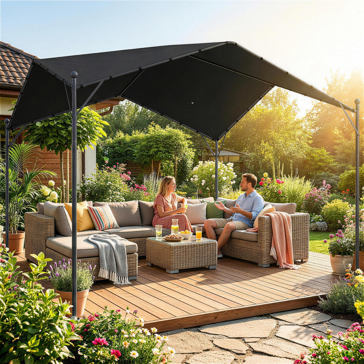 Pergola mit geneigtem Dach und Metallrahmen