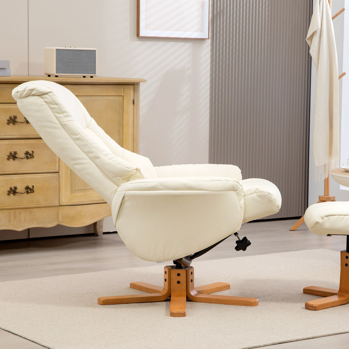 Relaxsessel mit Hocker und Wippfunktion