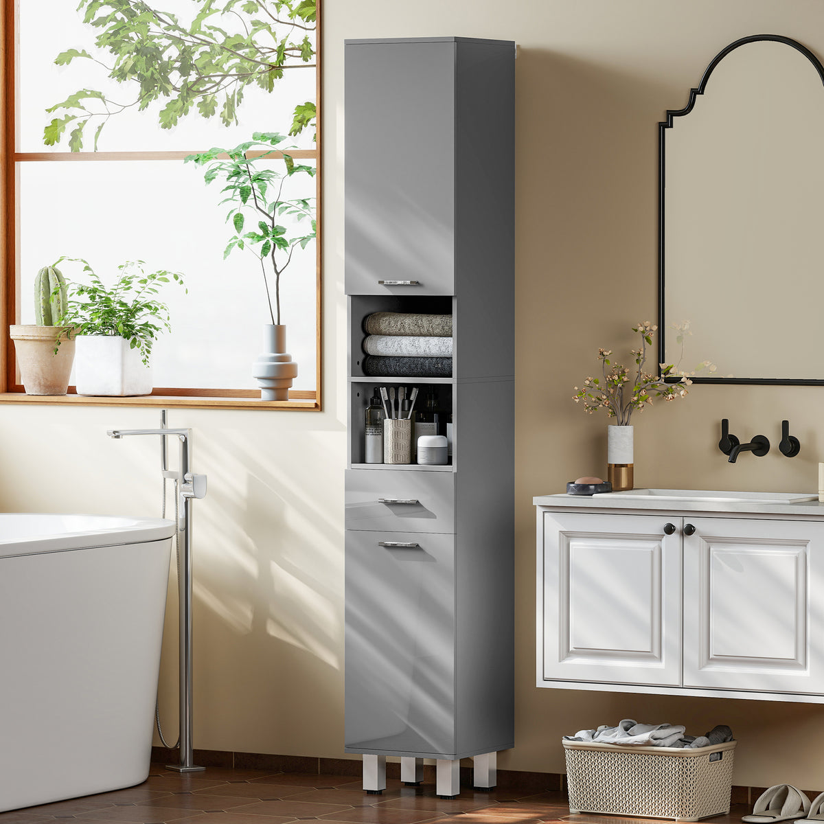 Schmaler Badezimmerschrank mit Schublade und Regalen