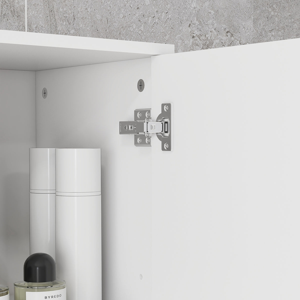 Schmaler Badezimmerschrank mit Schublade und Regalen