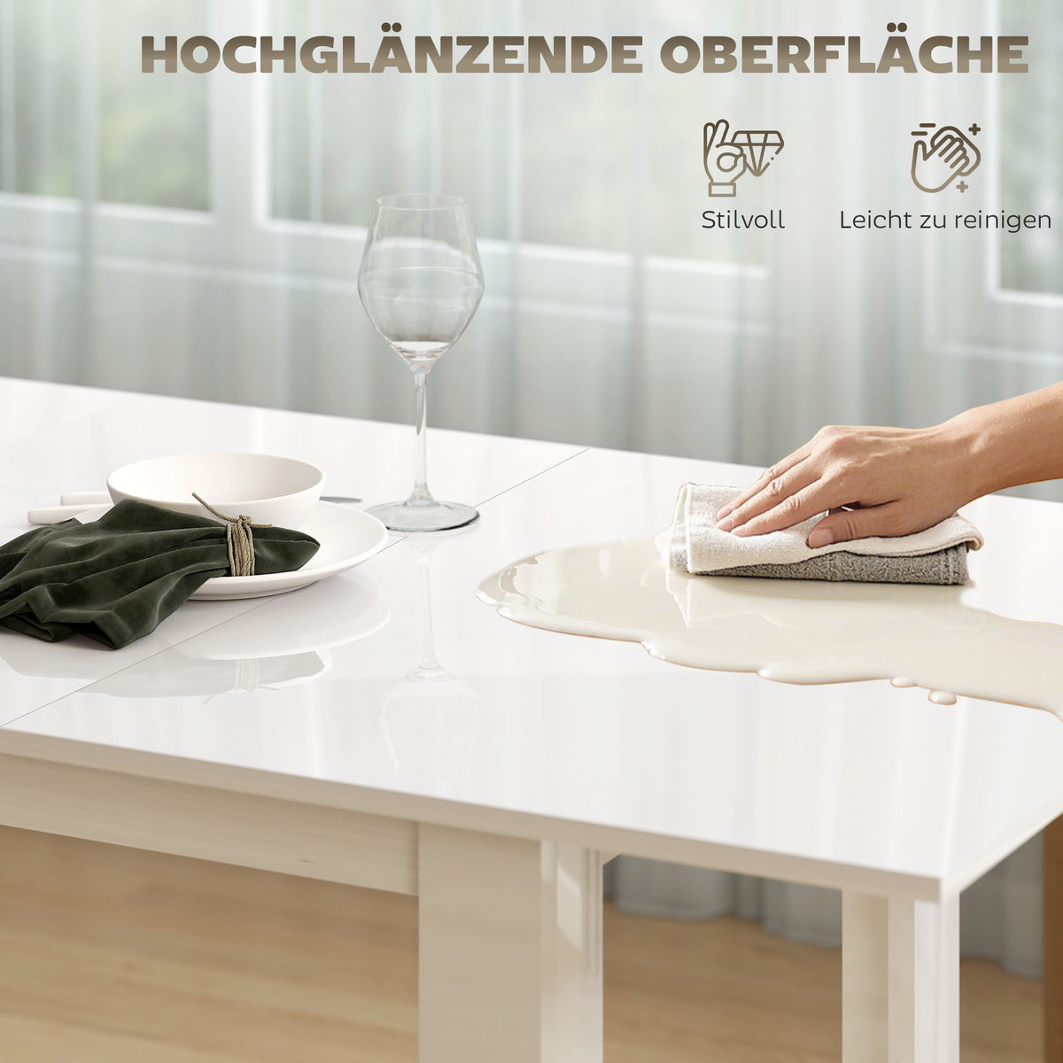 Ausziehbarer Esstisch mit Hochglanzoberfläche