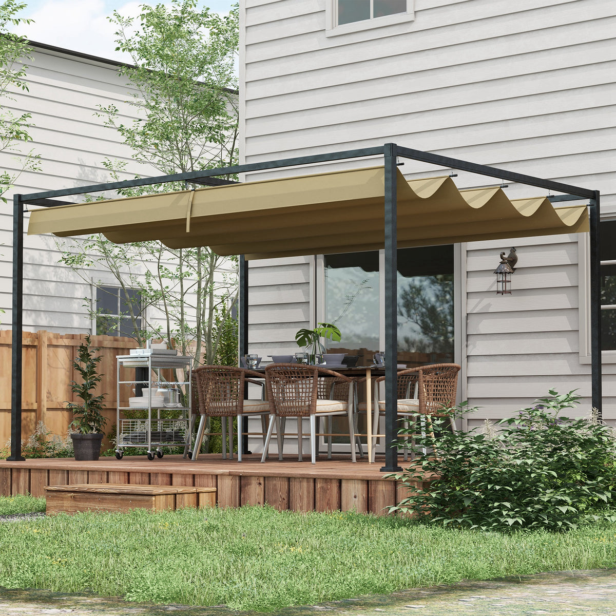Pergola mit verschiebbarem Dach und Metallrahmen