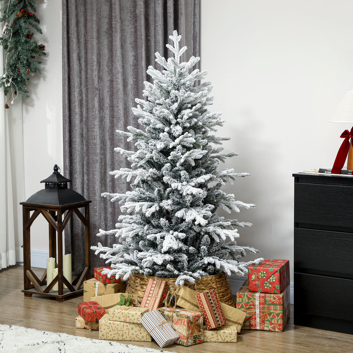 Künstlicher Weihnachtsbaum mit Beflockung, 150 cm