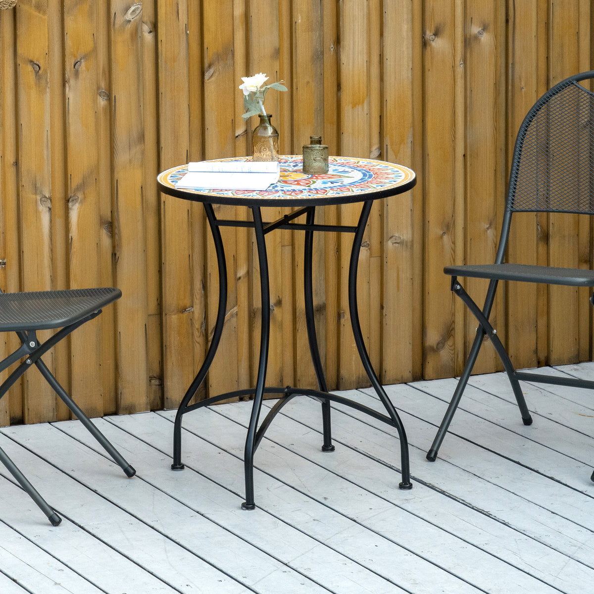 Runder Gartentisch mit Keramik-Mosaikplatte