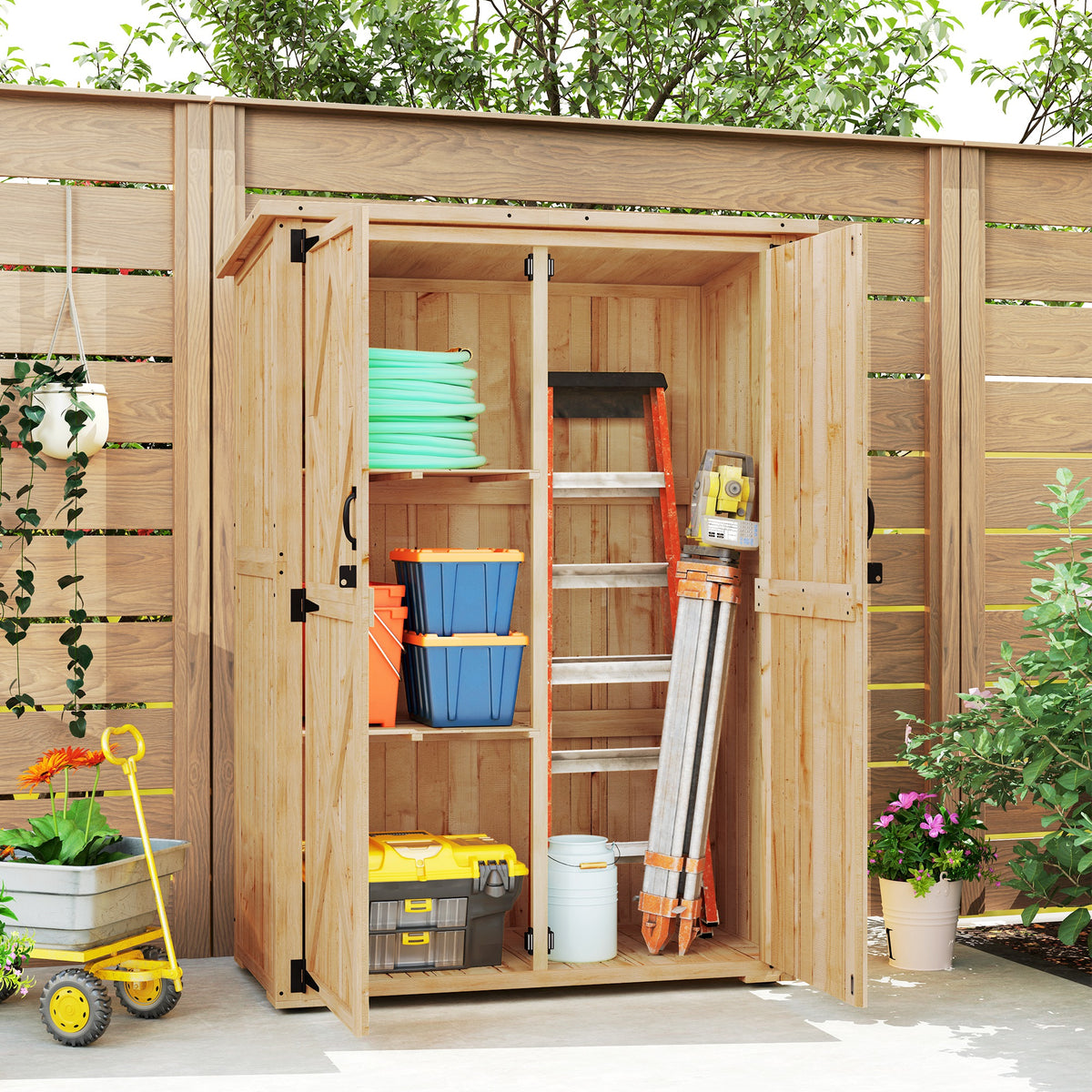 Gartenschrank aus Holz mit Stauraum